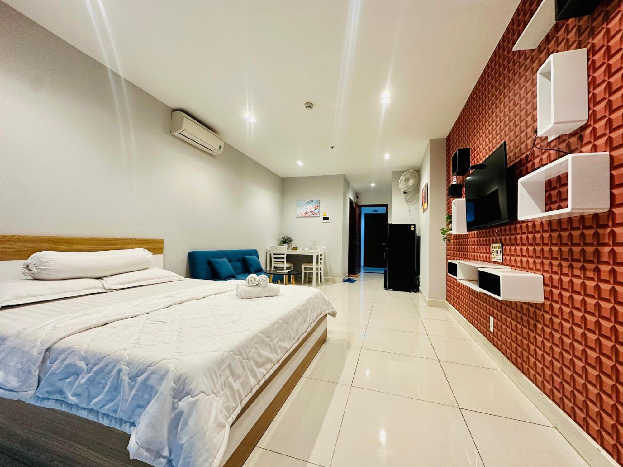 Teddy Apartment At Sky Center Luxury 胡志明市 外观 照片