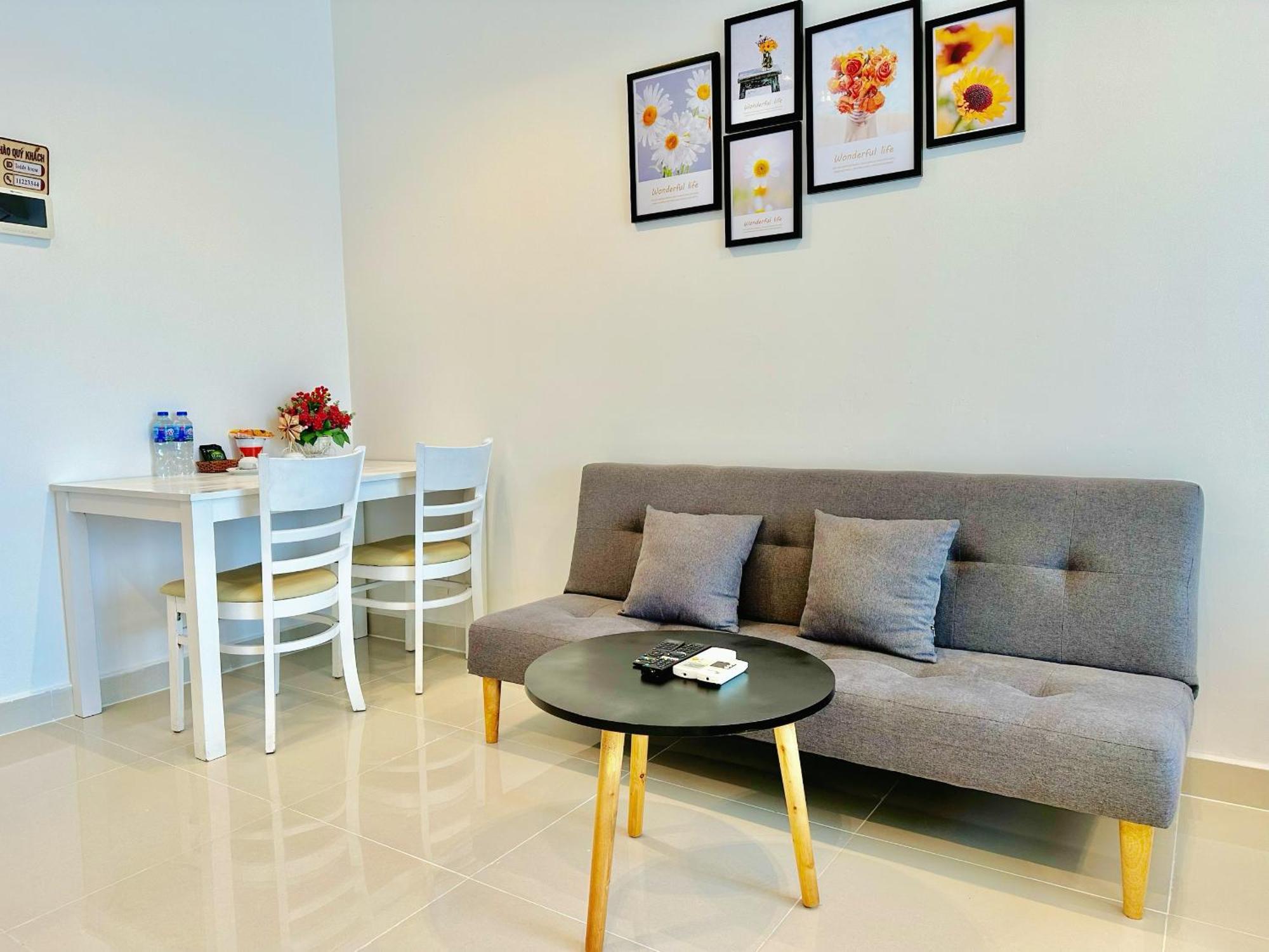 Teddy Apartment At Sky Center Luxury 胡志明市 外观 照片