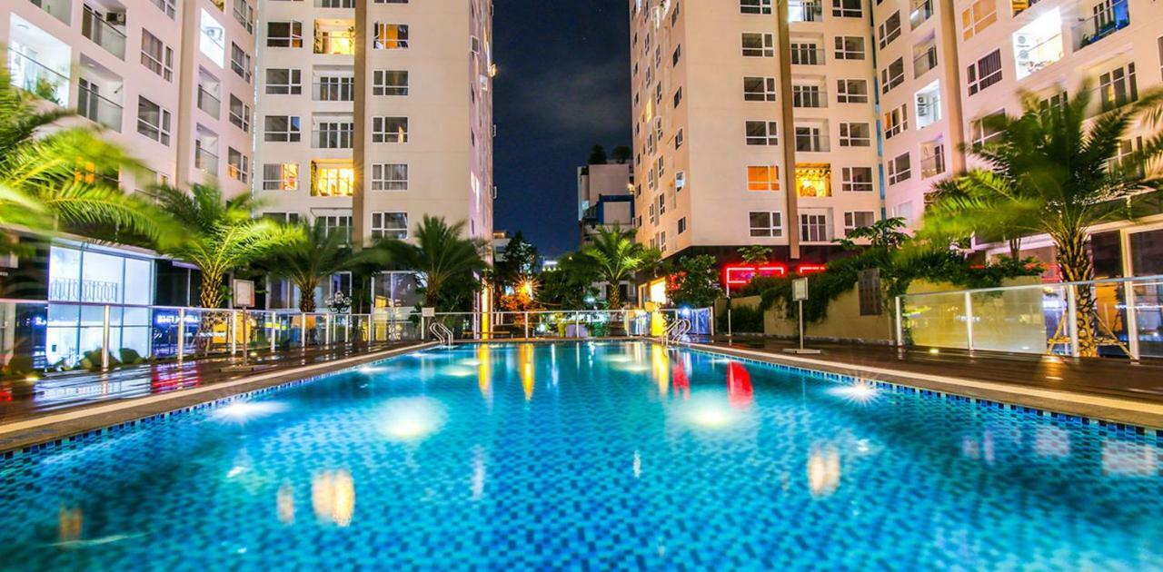 Teddy Apartment At Sky Center Luxury 胡志明市 外观 照片